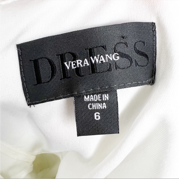 Vera Wang White Embroidered Lace
Dress 6 - Picture 4 of 12